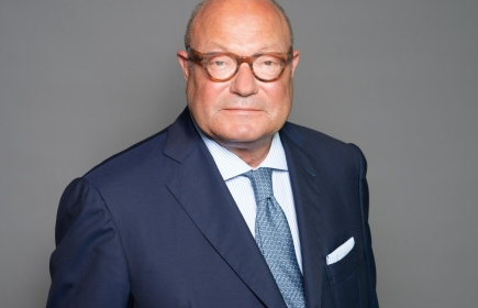 Andreas Schmid, Jurist und Manager